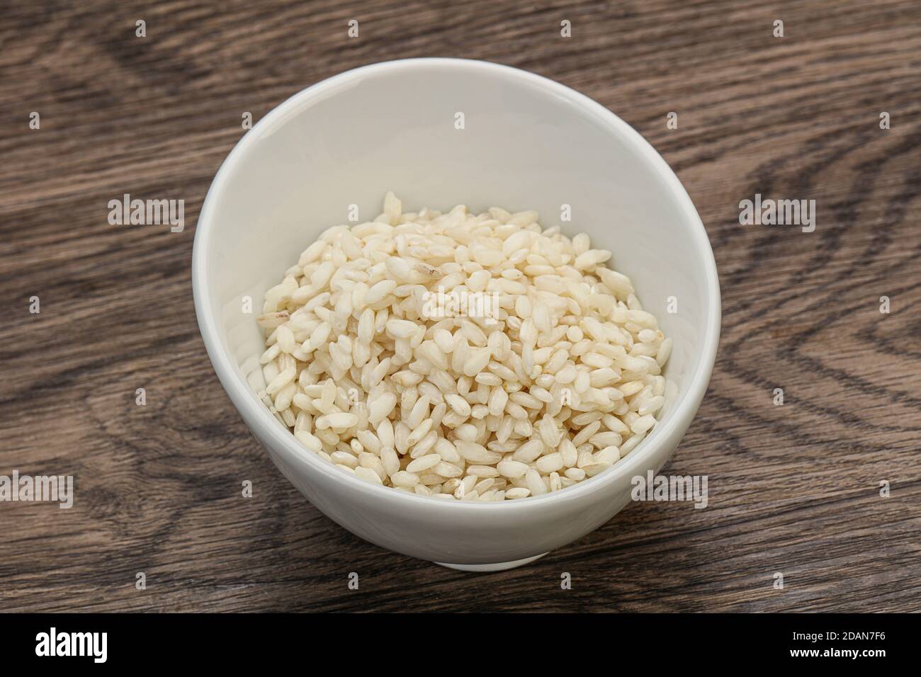Raw Italian arborio rice for Risotto Stock Photo - Alamy
