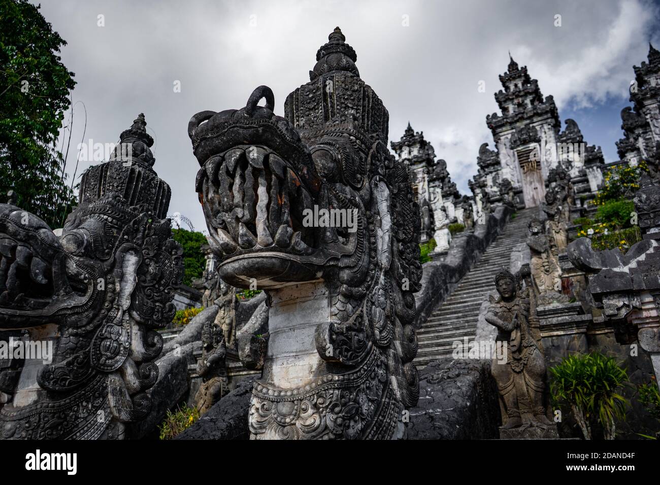 dragon statue at temple in indonesia Stock Photo Alamy