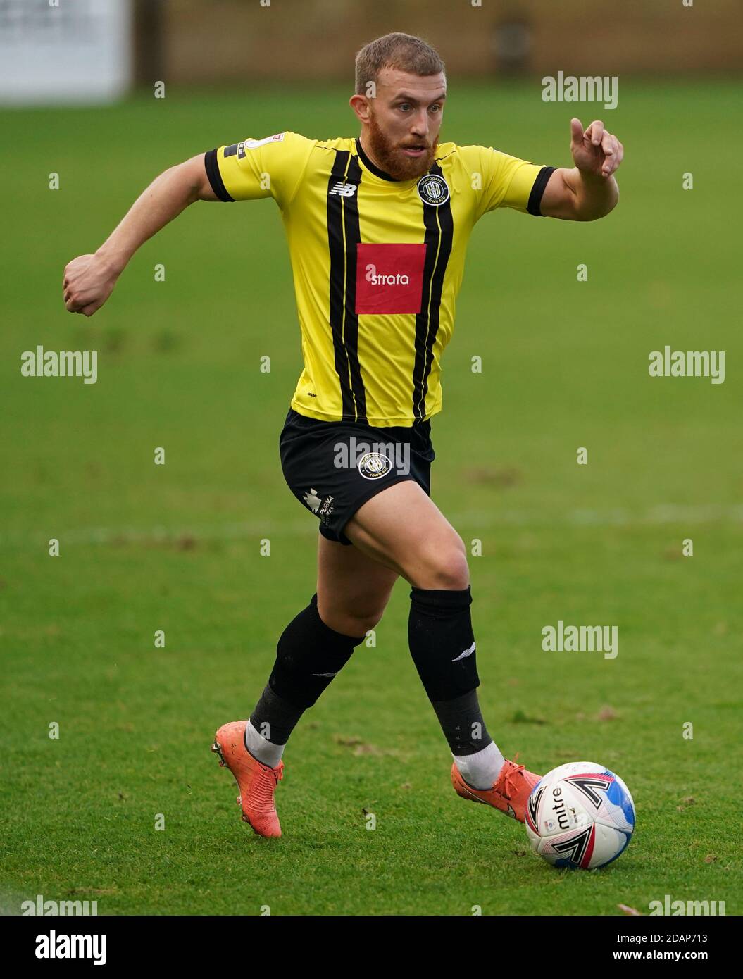 Harrogate Town’s George Thompson during the Sky Bet League Two match at the EnviroVent Stadium, Harrogate. Stock Photo