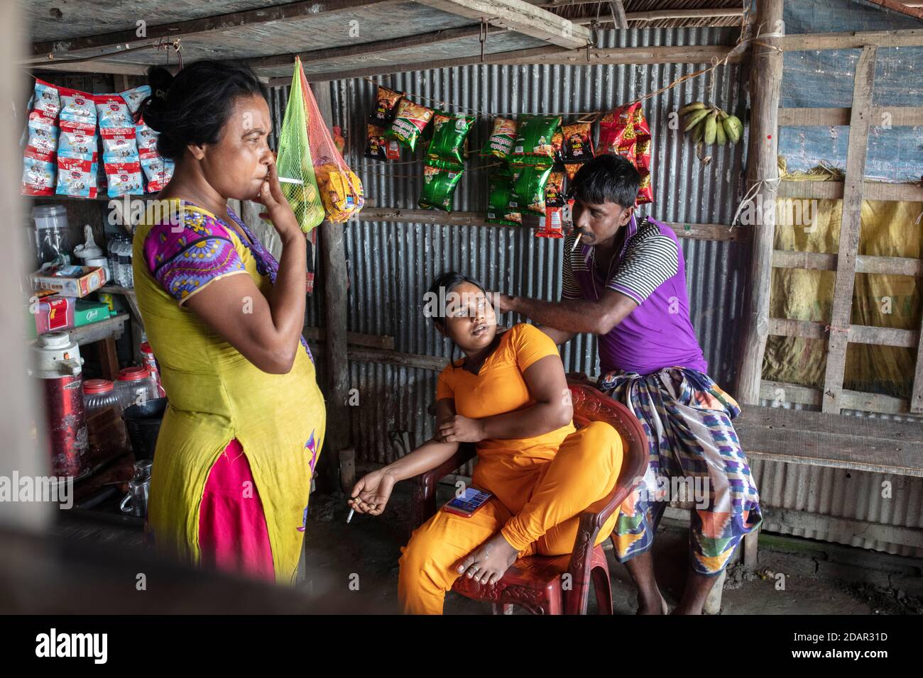 Vannada etuk ayolni sikdi