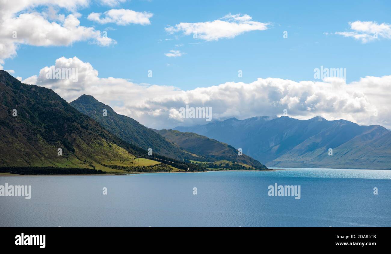 Lake and mountain views, Lake Wanaka, Southern Alps, Otago, South Island, New Zealand Stock Photo