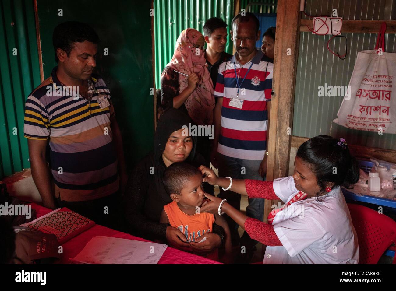 Hospital, camp for Rohingya refugees from Myanmar, Kutupalong, Cox Bazar, Bangladesh Stock Photo