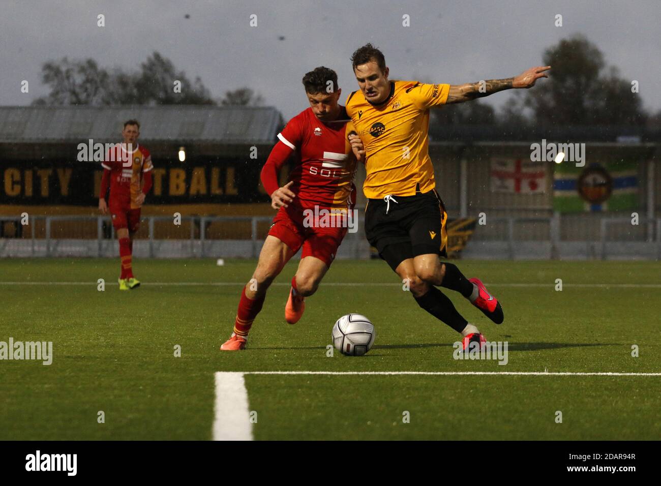 Gloucester, UK. 14th Nov, 2020. Matt McClure (#10 Gloucester City AFC) runs towards forward with the ball during the Vanarama National League North game between Gloucester City AFC and Bradford (Park Avenue) AFC at New Meadow Park in Gloucester. ( Kieran Riley/SSP Credit: SPP Sport Press Photo. /Alamy Live News Stock Photo