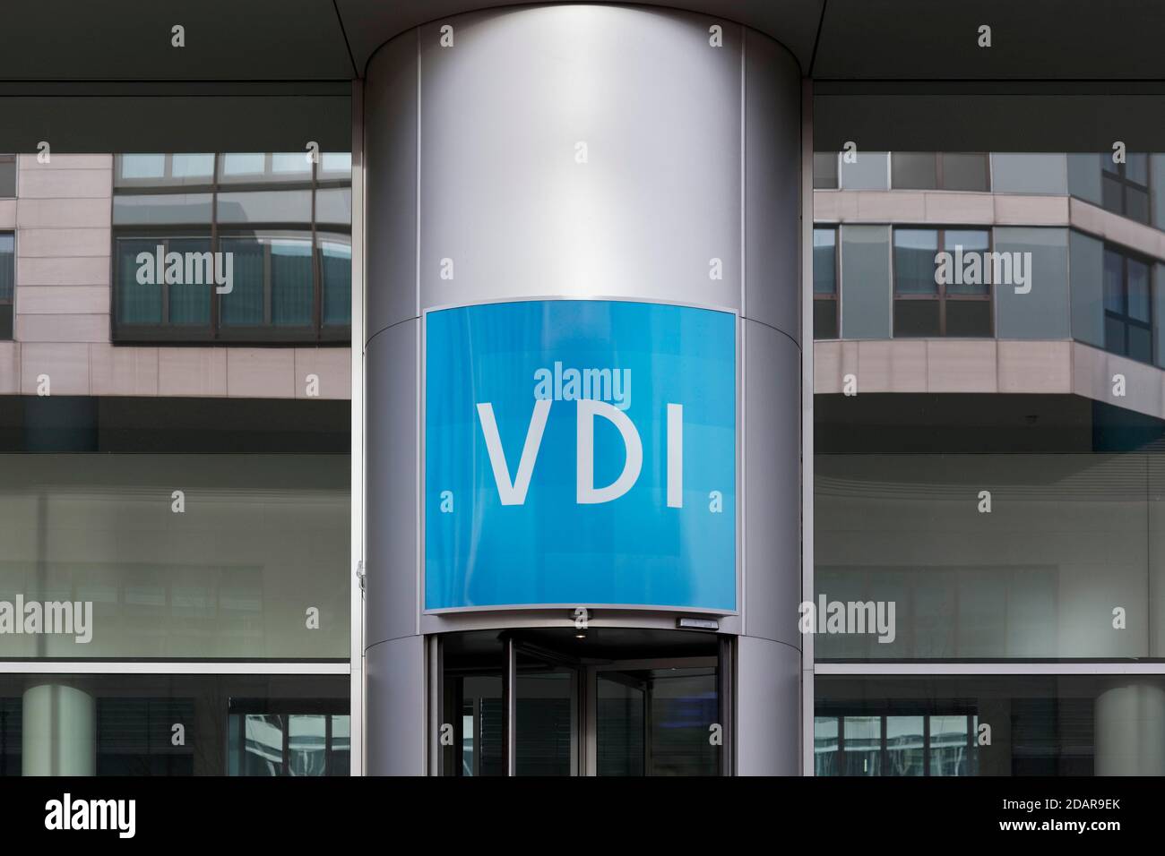 VDI, Association of German Engineers, logo at the entrance, Technoloigiezentrum, Airport-City DUS, Duesseldorf, North Rhine-Westphalia, Germany Stock Photo