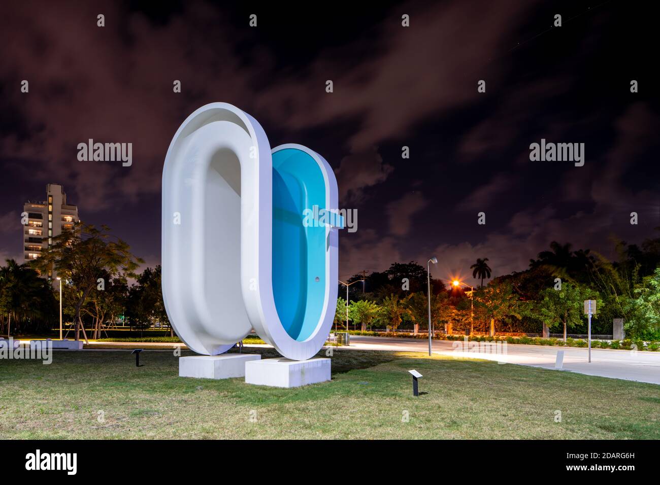 MIAMI BEACH, FL, USA - NOVEMBER 13, 2020: Bent shape swimming pool at at Convention Center Park Miami Beach FL Stock Photo