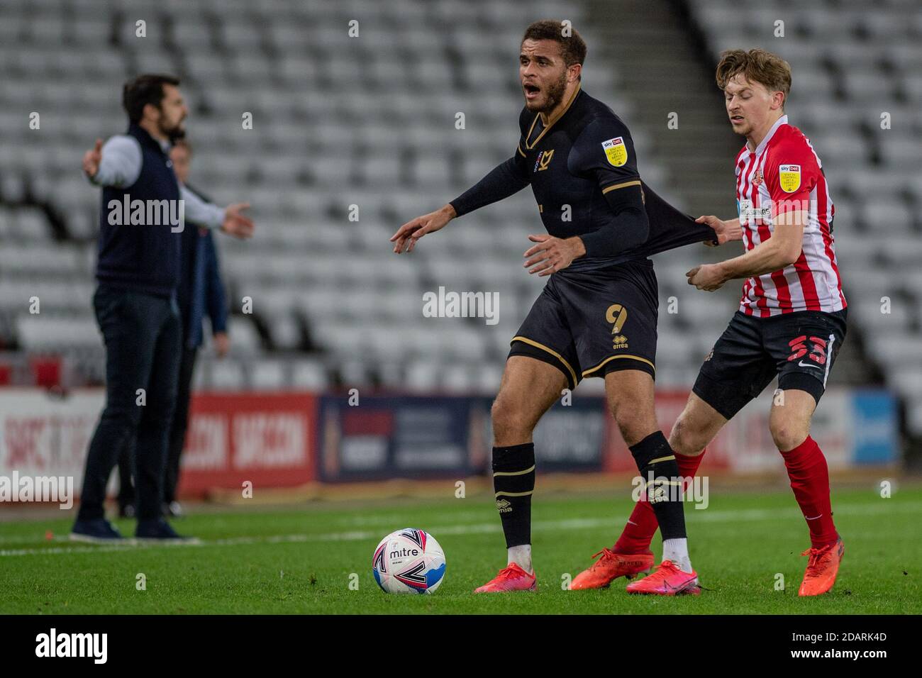 Shirt pulling football hires stock photography and images Alamy