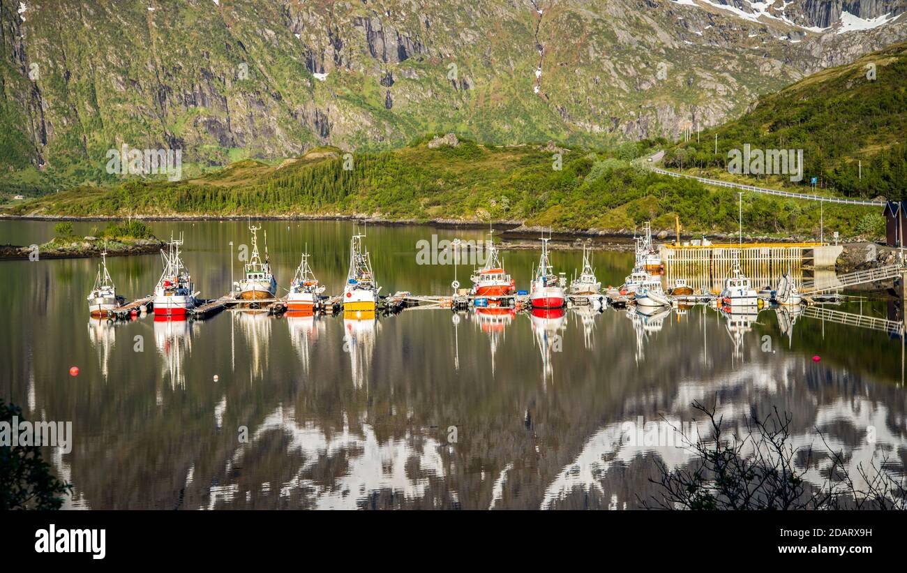 Lake water norway nature boats hi-res stock photography and images - Alamy