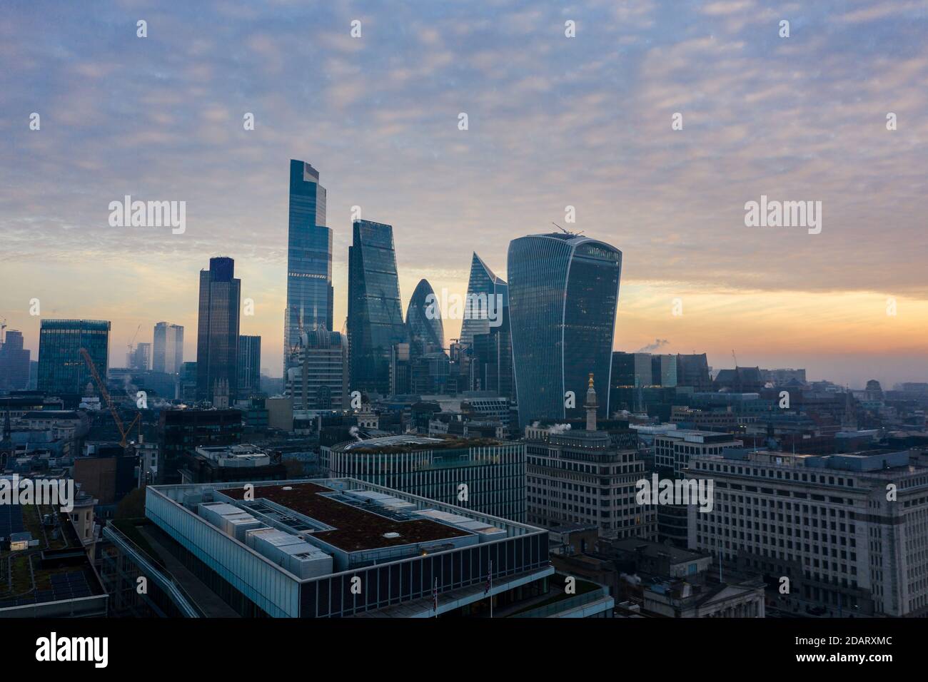 London skyscraper aerial hi-res stock photography and images - Alamy