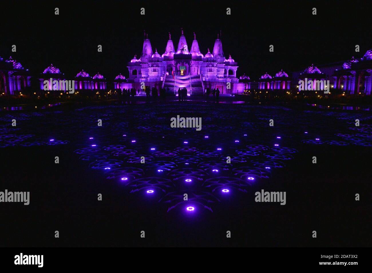 Chino Hills, United States. 15th Nov, 2020. The BAPS Swaminarayan Mandir, a large Hindu Temple is illuminated to mark Diwali, the festival of lights celebrated by a billion people worldwide in Chino Hills, California on Saturday, November 14, 2020. Diwali, the Indian festival of light celebrates the defeat of ignorance through knowledge. Vice president-elect Kamala Harris, set to be the first South Asian American VP tweeted out wishes for a Happy Diwali. Photo by Jim Ruymen/UPI Credit: UPI/Alamy Live News Stock Photo