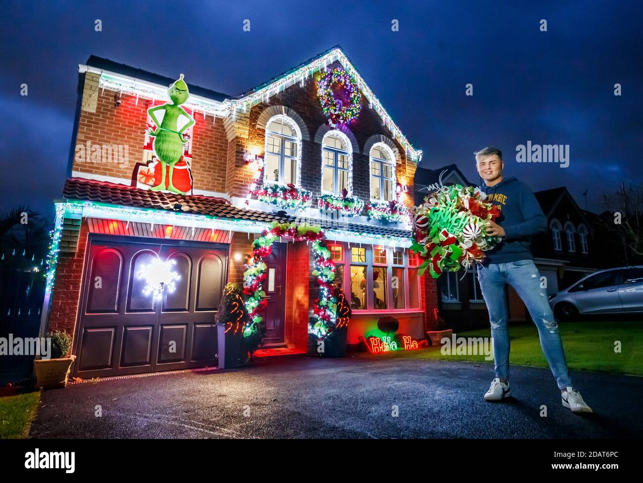 Paul Fenning outside his home in Doncaster, South Yorkshire, which is  decorated in theme of The Grinch and The Nightmare Before Christmas Stock  Photo - Alamy