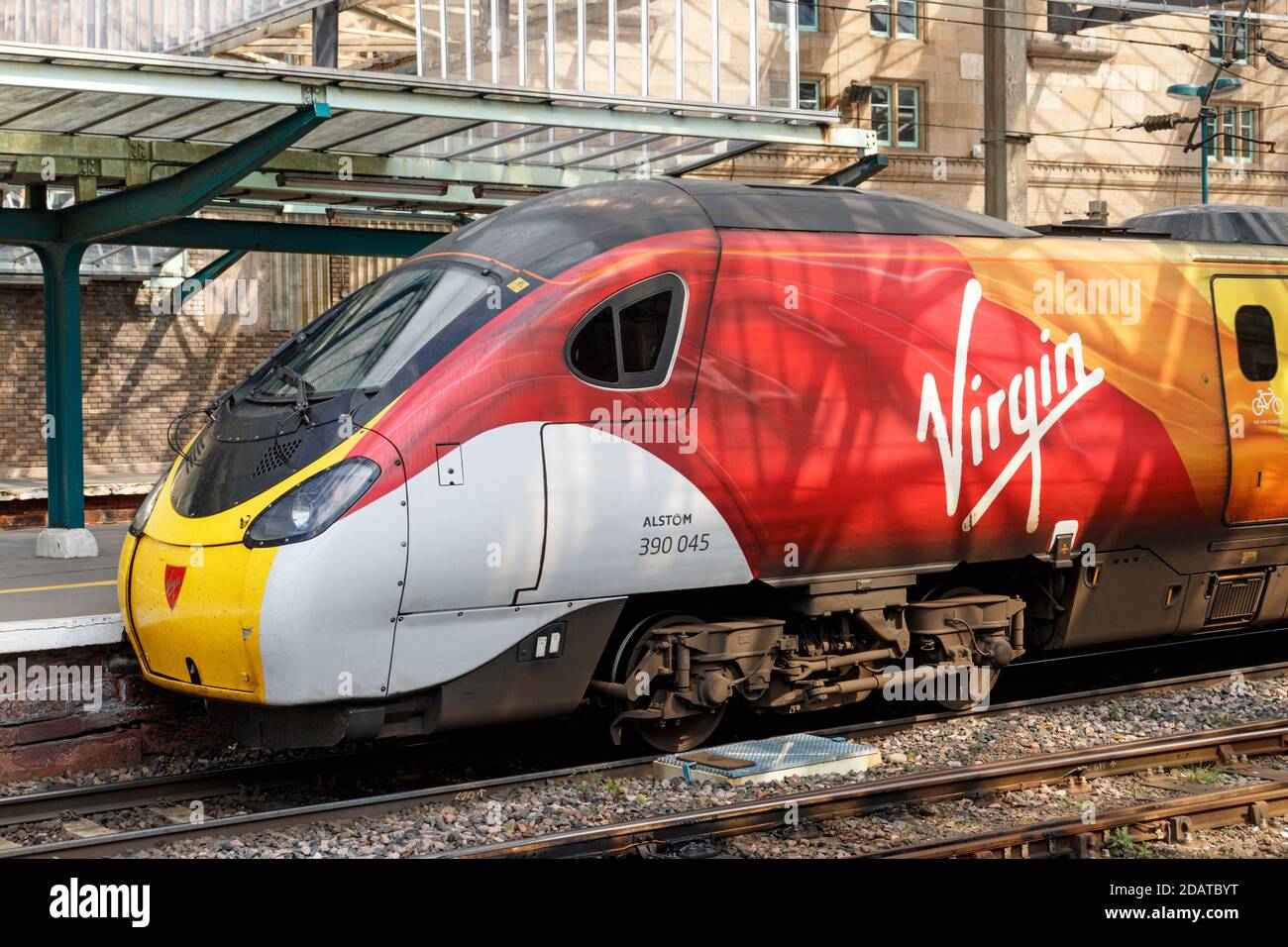 Train formation system hi-res stock photography and images - Alamy