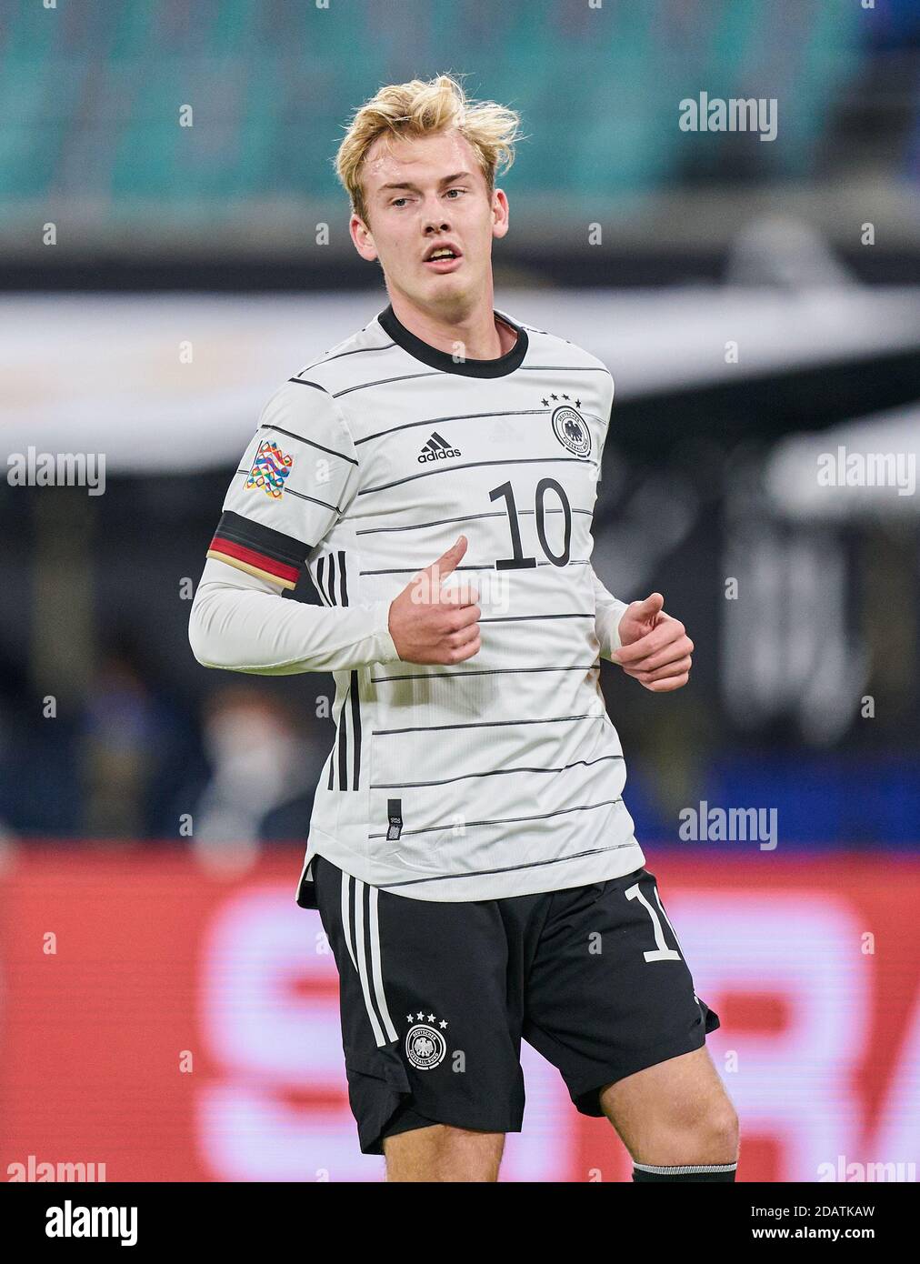 Julian BRANDT, DFB 10  half-size, portrait, one person, single, Aktion, Einzelbild, angeschnittenes Einzelmotiv, Halbfigur, halbe Figur,  in the match GERMANY - UKRAINE 3-1 UEFA Nations League,  German Football Nationalteam, DFB , Season 2020/2021 in Leipzig, Germany, November 14, 2020 © Peter Schatz / Alamy Live News   Important: DFB regulations prohibit any use of photographs as image sequences and/or quasi-video. Stock Photo