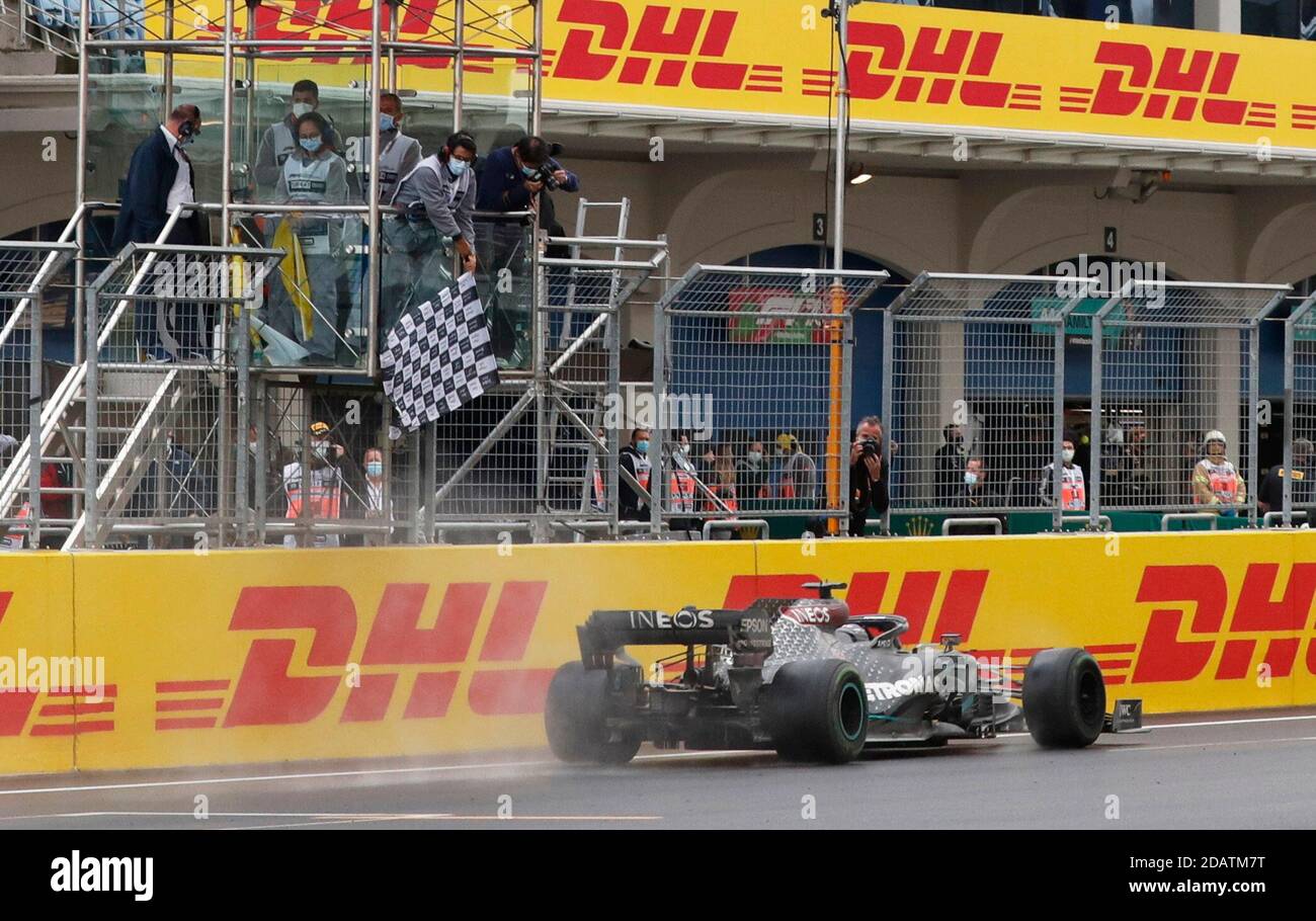Formula One F1 Turkish Grand Prix Istanbul Park Istanbul Turkey November 15 2020 Mercedes Lewis Hamilton Crosses The Finish Line To Win The Race Reuters Murad Sezer Stock Photo Alamy