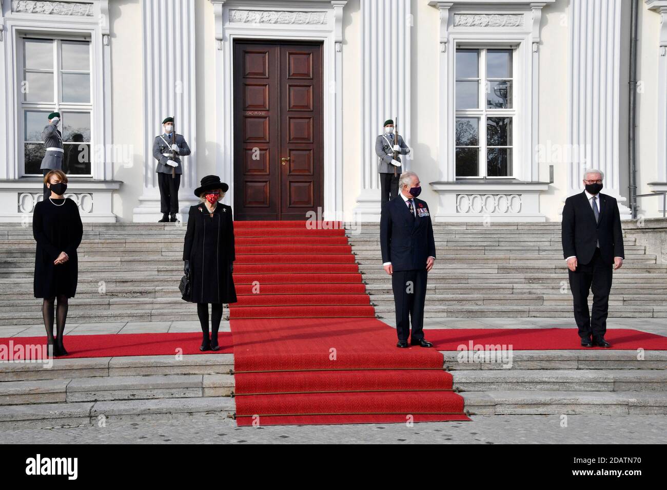 Berlin, Germany. 15th Nov, 2020. First Lady Elke Büdenbender, Camilla, Duchess of Cornwall, Charles, Prince of Wales and Federal President Frank-Walter Steinmeier at the reception at the Federal President of Germany in Bellevue Palace on November 15, 2020 in Berlin, Germany Credit: Geisler-Fotopress GmbH/Alamy Live News Stock Photo