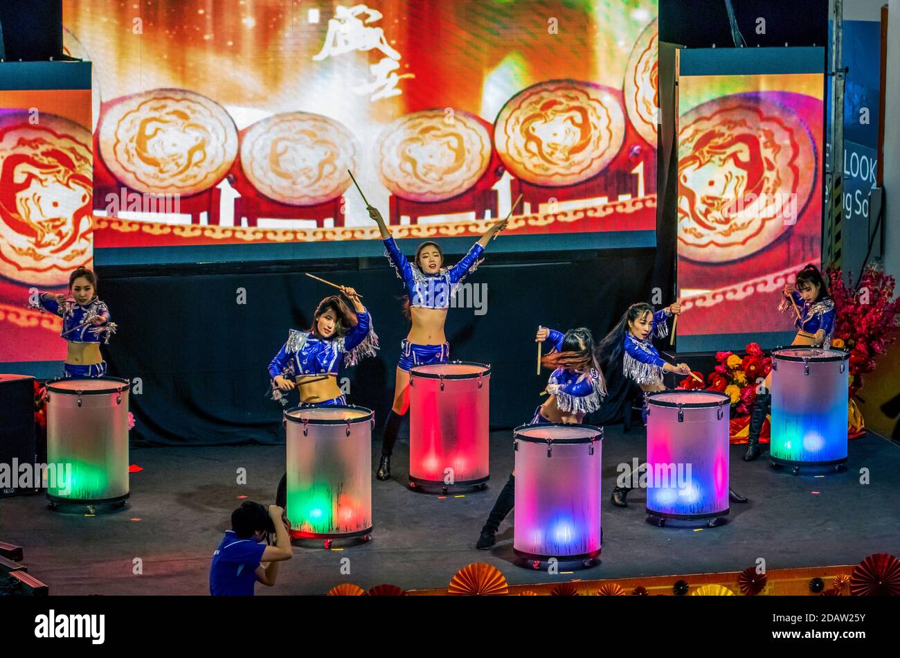 Modern electronic water drums Chinese ladies give a performance to