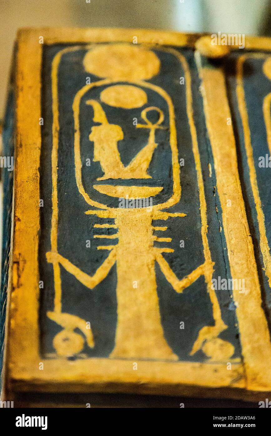 Egypt, Cairo, Egyptian Museum, from the tomb of Yuya and Thuya in Luxor : Wooden and gilded jewel box, showing a Djed pillar holding a cartouche. Stock Photo