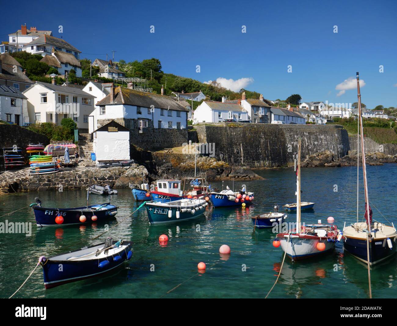 Parbrook Coverack The harbour at Coverack on the Lizard, Cornwall Stock Photo - Alamy