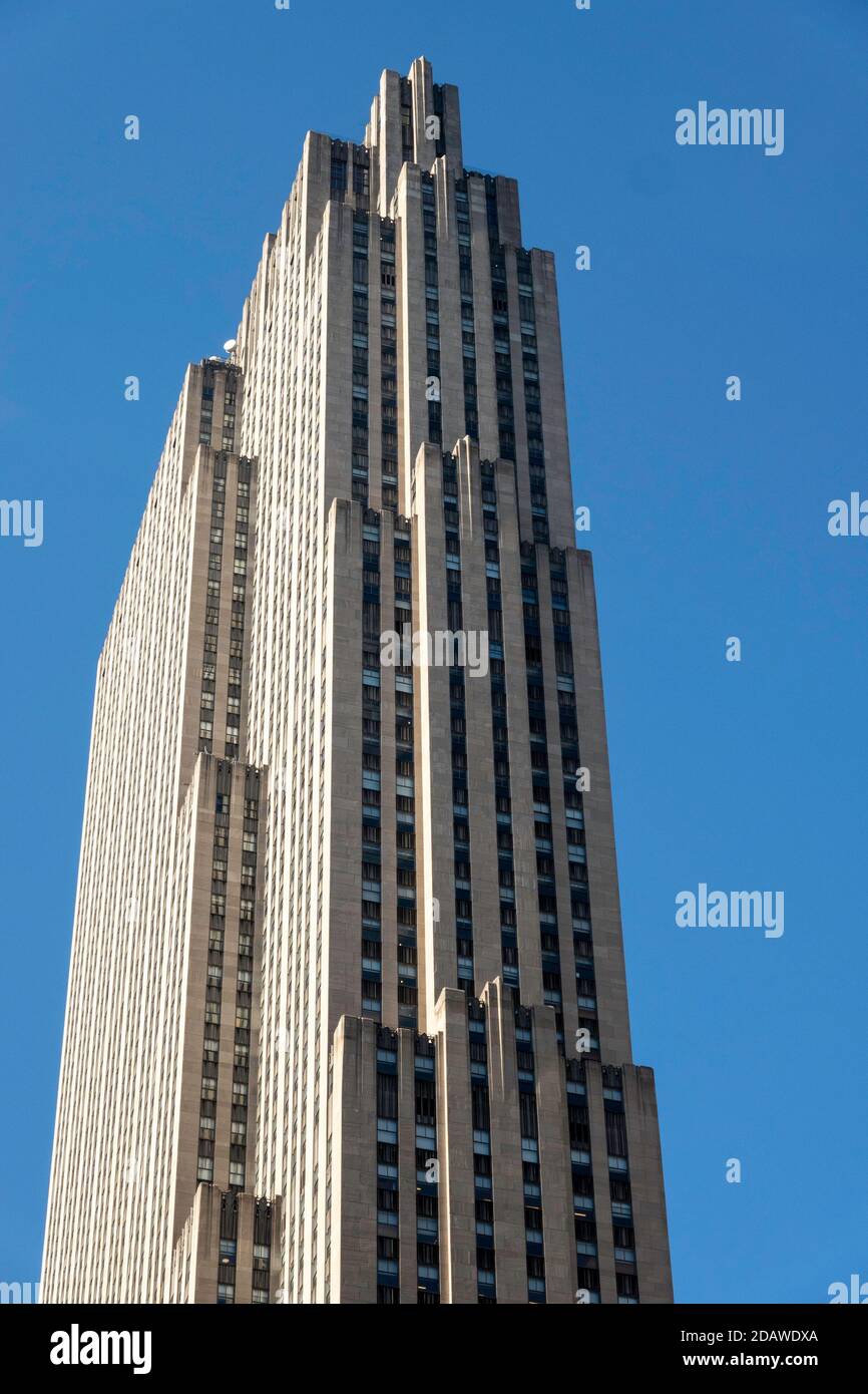 30 Rockefeller Center is a popular site on Fifth Avenue, New York City ...
