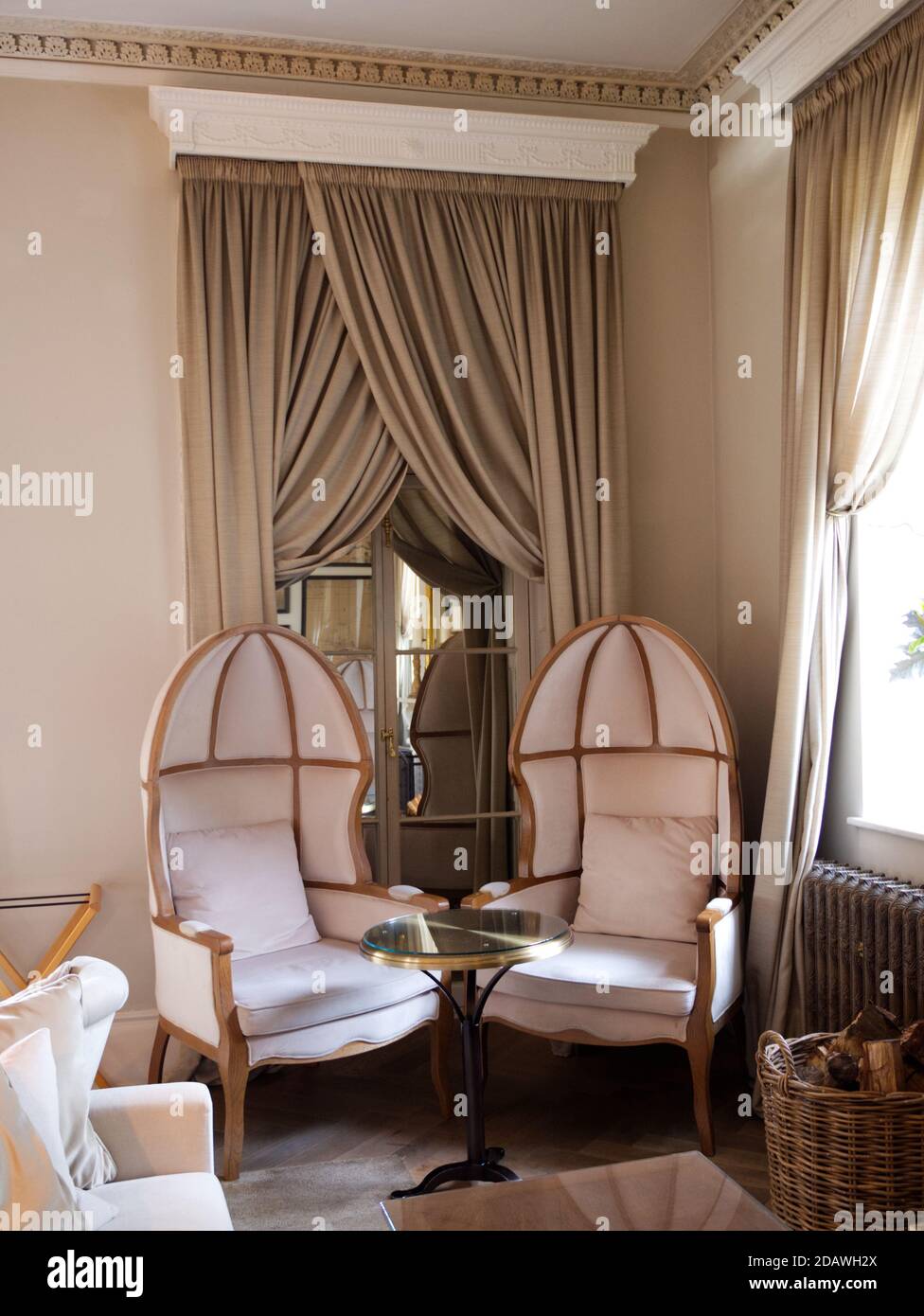 Lympstone Manor England Hi res Stock Photography And Images Alamy lympstone-manor-england-hi-res-stock-photography-and-images-alamy