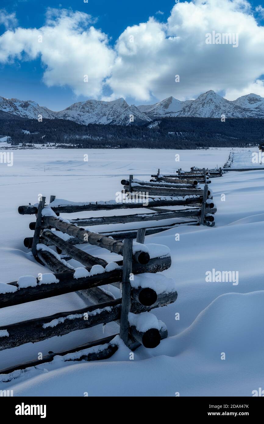 Winter snow on a cold evening in Stanley Idaho Stock Photo Alamy