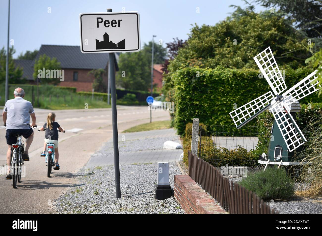 Illustration shows the name of the Peer municipality on a road sign, Thursday 17 May 2018. BELGA PHOTO YORICK JANSENS Stock Photo