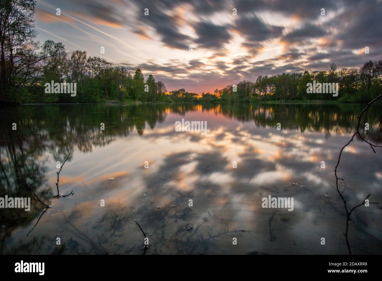 Beautiful evening sky hi-res stock photography and images - Alamy