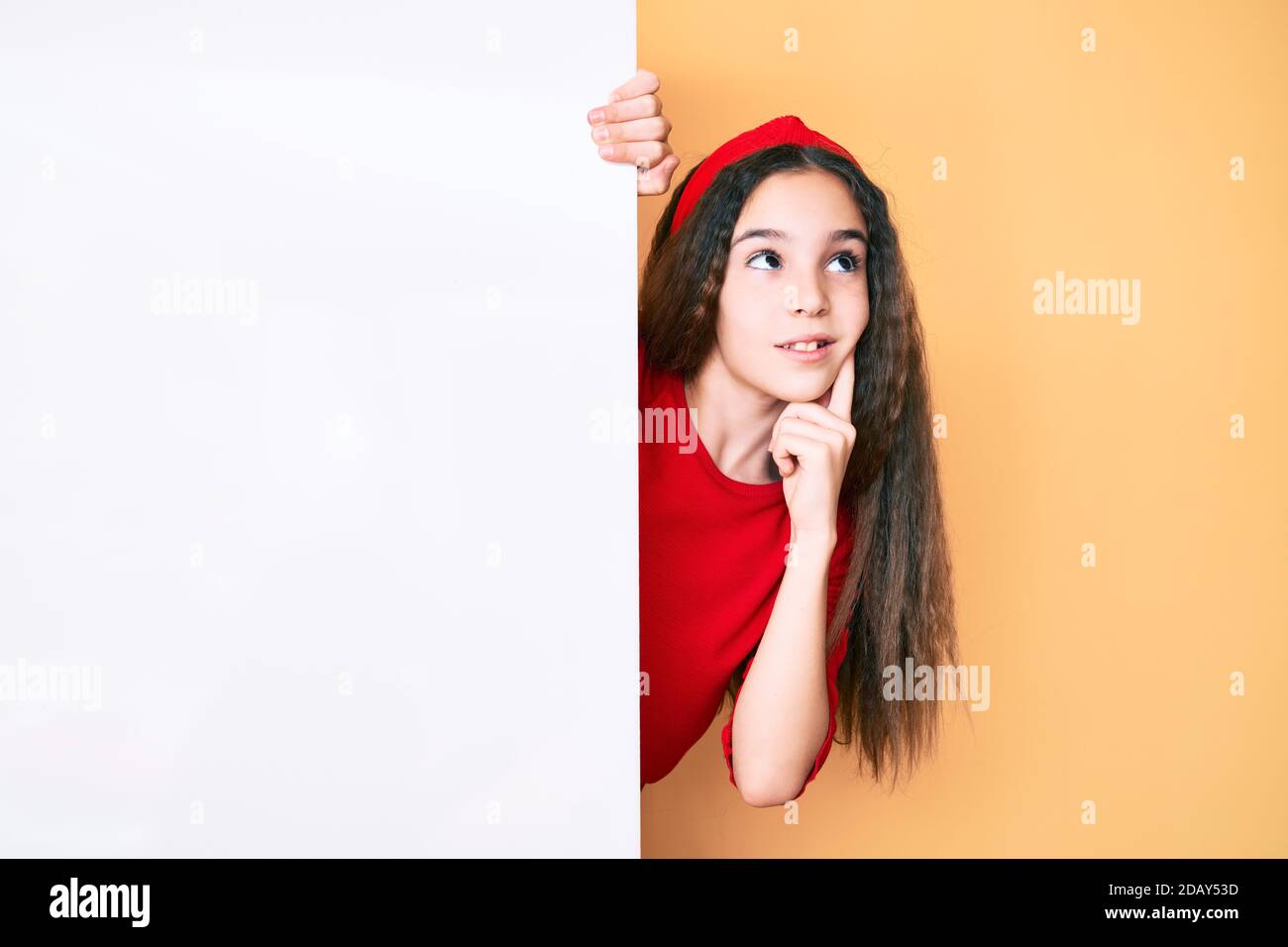 Little girl thinking empty thought hi-res stock photography and images -  Alamy