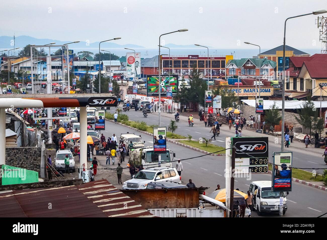 The city center of Goma, Democratic Republic of Congo, includes fuel  stations for gas, shops, markets, traffic and private homes Stock Photo -  Alamy