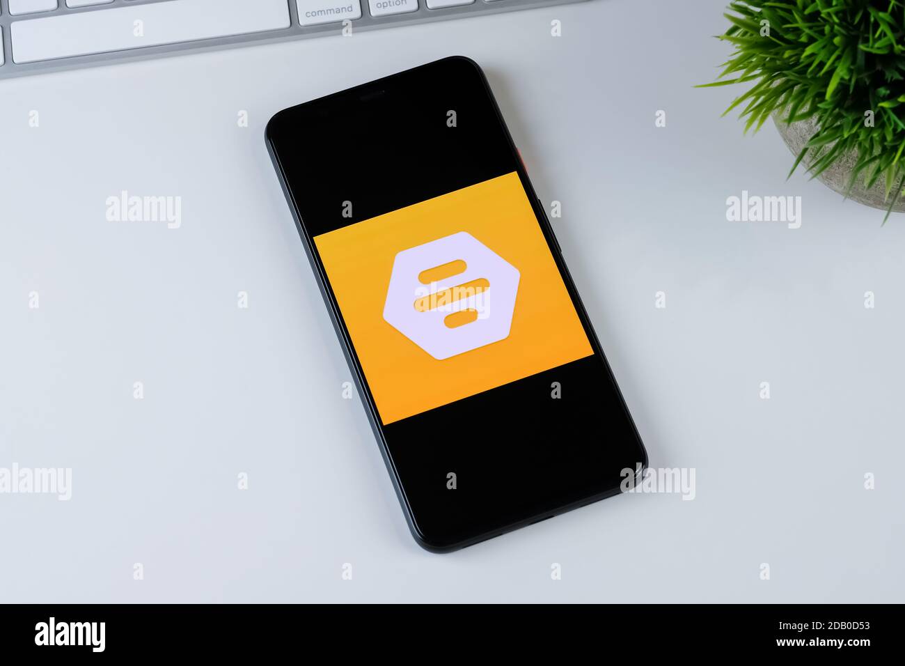 Bumble App Logo On A Smartphone Screen Stock Photo Alamy