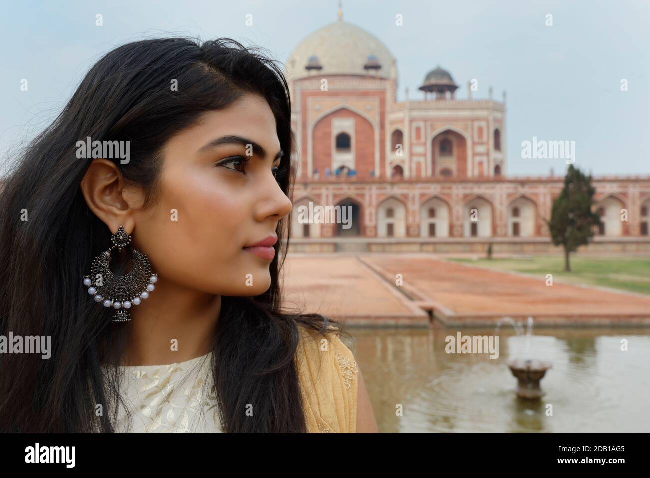 Indian women old delhi hi-res stock photography and images - Alamy