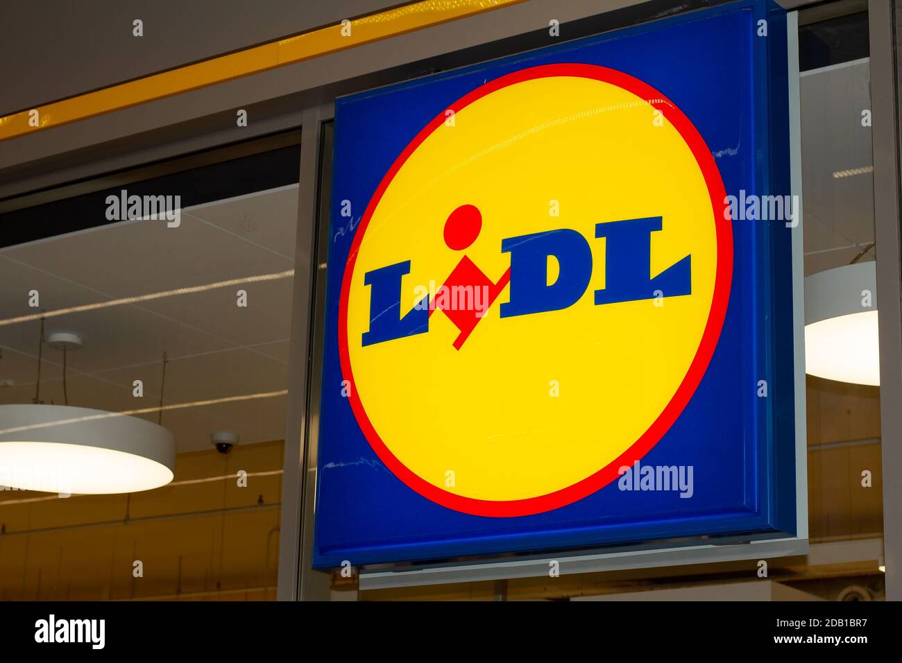 BARCELONA, SPAIN - Nov 14, 2020: Barcelona, Spain-November 14,2020:supermarket logo with blue and yellow signs, Barcelona, Spain. Stock Photo