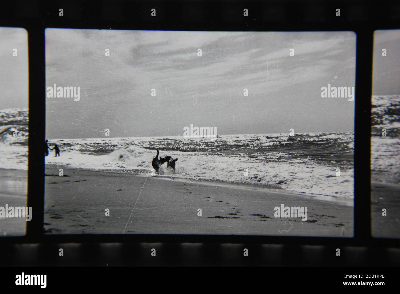 1970s Couple Beach High Resolution Stock Photography and Images - Alamy
