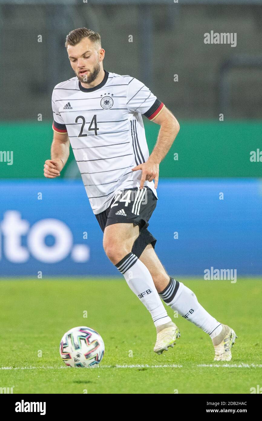 Manuel WINTZHEIMER (GER) with ball, single action with ball, action, football Laenderspiel, U21, friendly game, Germany (GER) - Slovenia (SLO) 1: 1, on November 12th, 2020 in Braunschweig/Germany. ¬ | usage worldwide Stock Photo