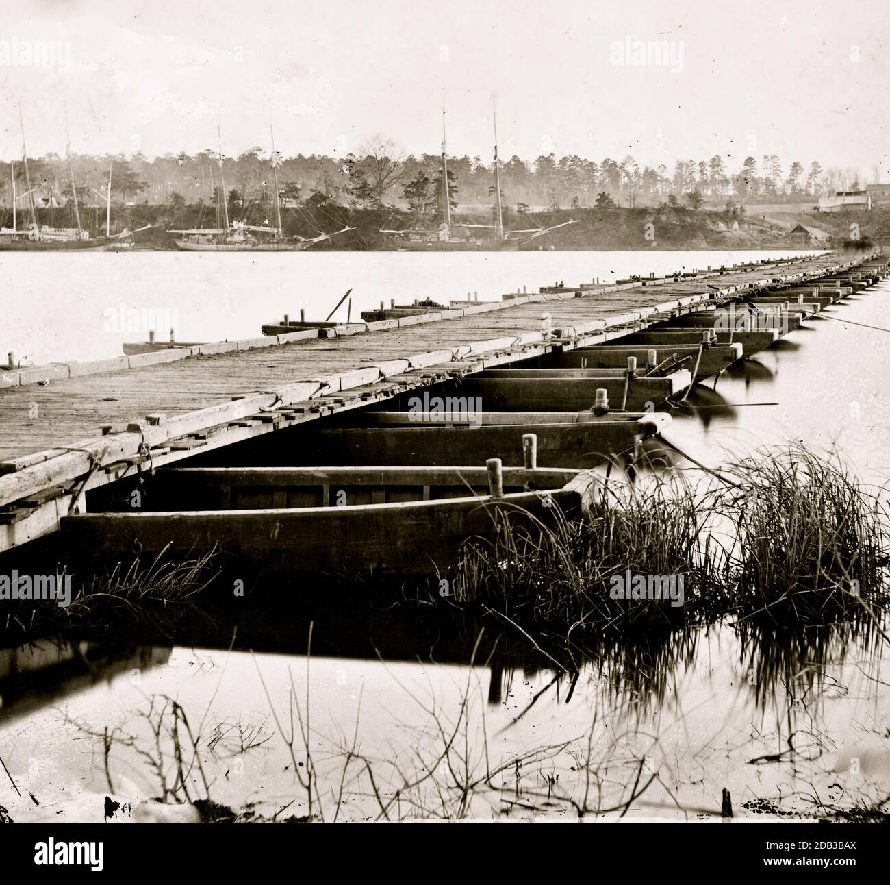 Jones' Landing, Va., vicinity. Pontoon bridge over the James, from the north bank. Stock Photo