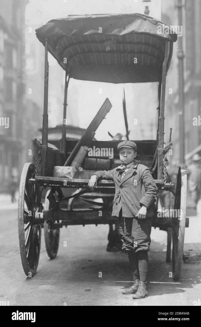 Delivery wagons hires stock photography and images Alamy