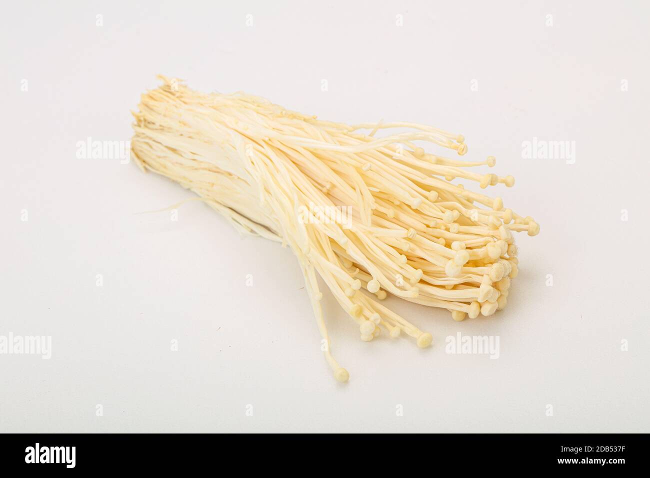 Superfood Raw Enoki mushrooms Asian cuisine Stock Photo Alamy
