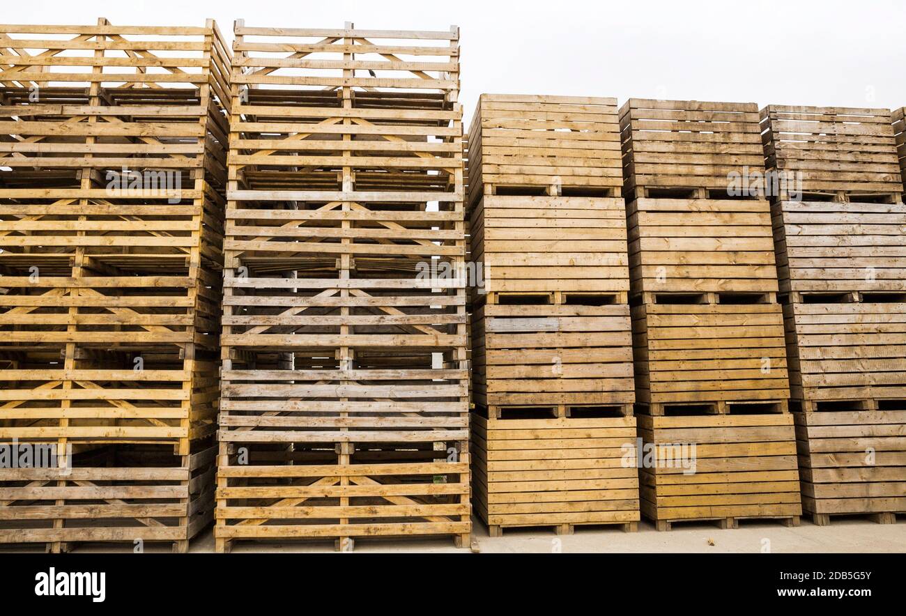 folded empty wooden boxes in warehouses, boxes are designed for