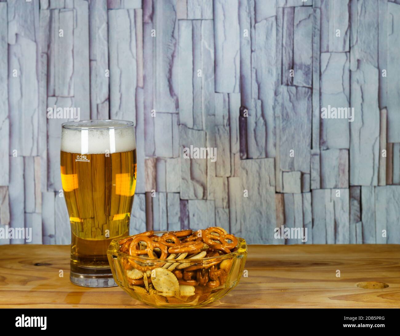 Beer snacks hires stock photography and images Alamy