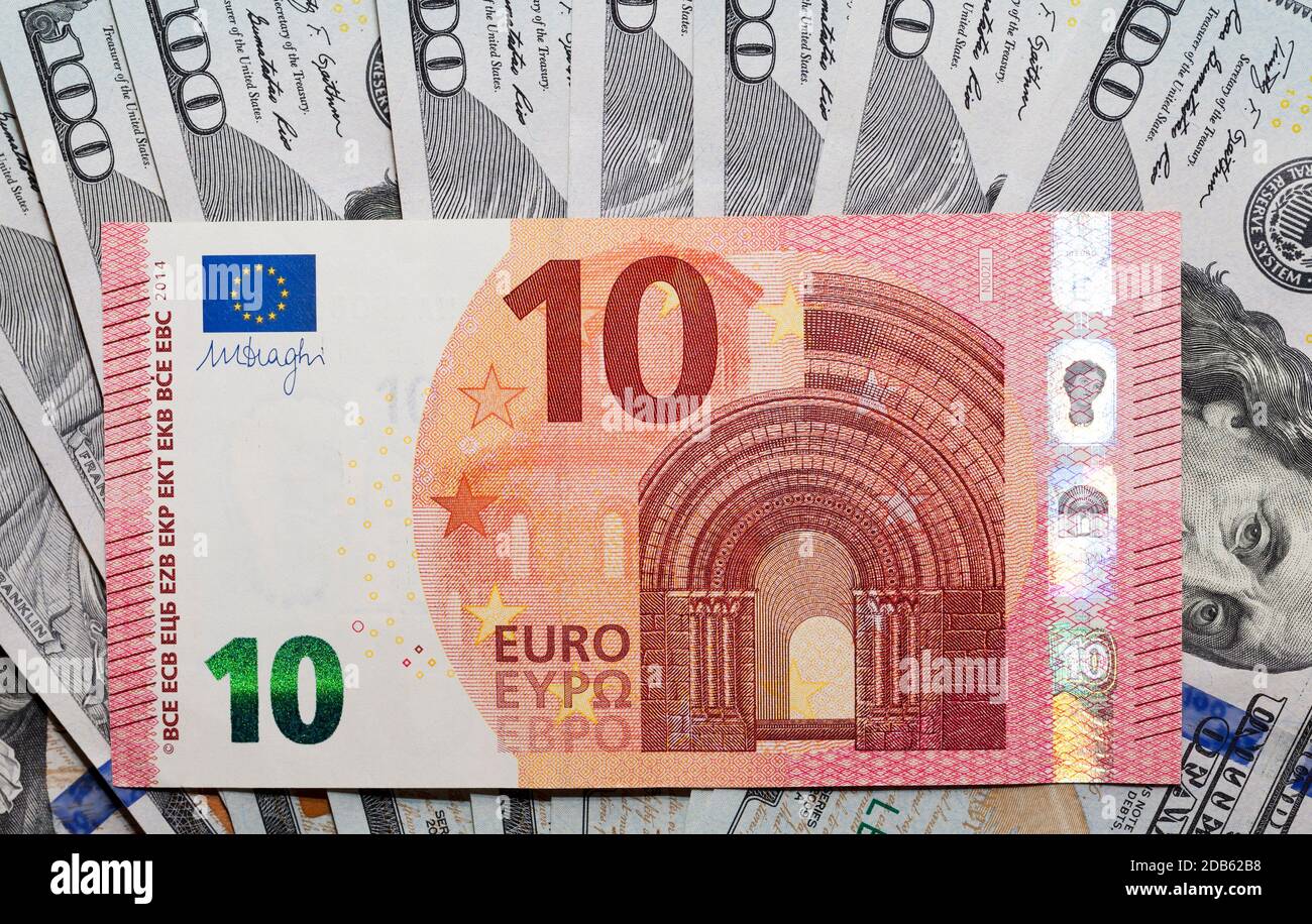 10 euro bill hi-res stock photography and images - Alamy