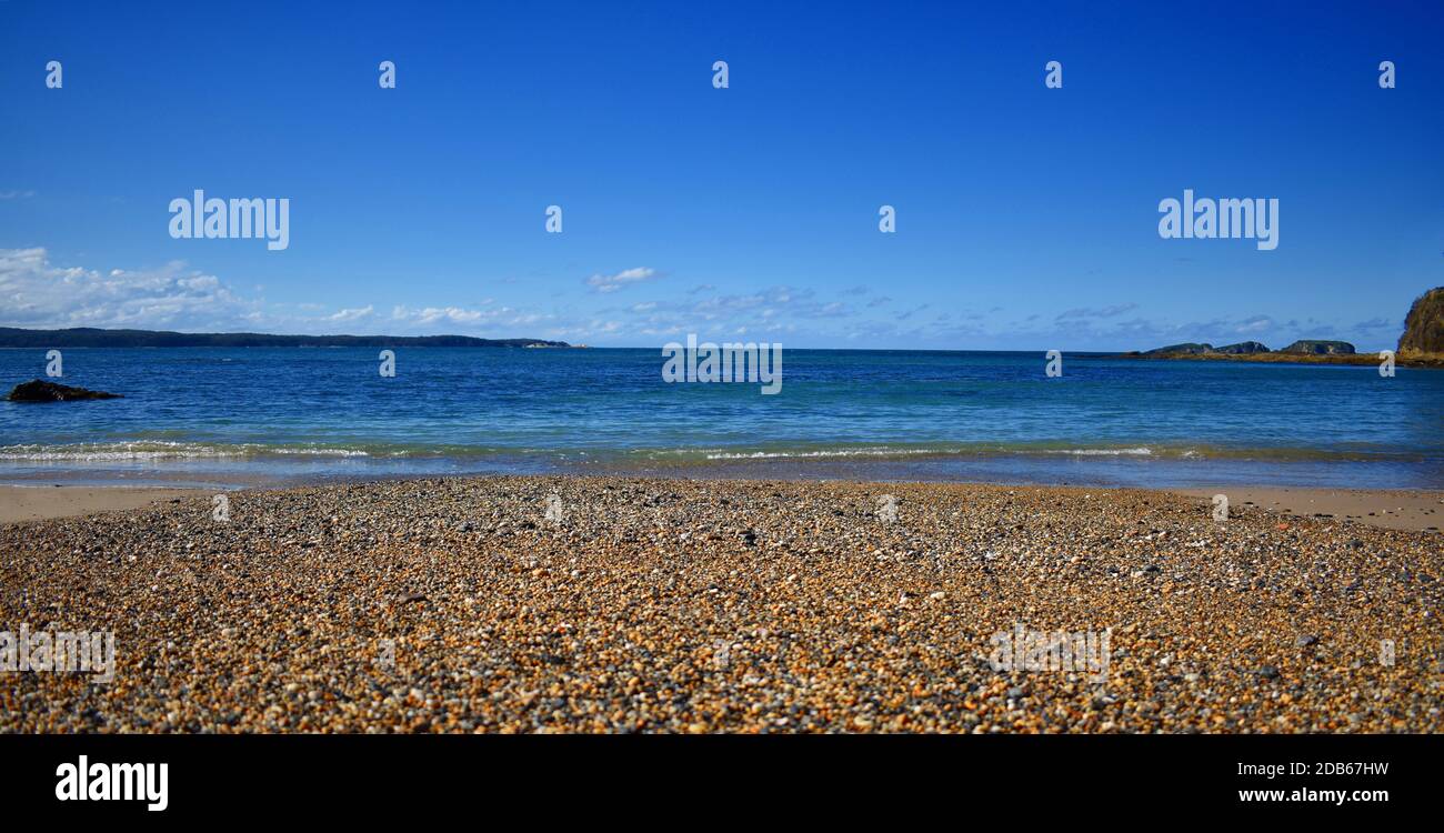 A pebbly beach Stock Photo - Alamy