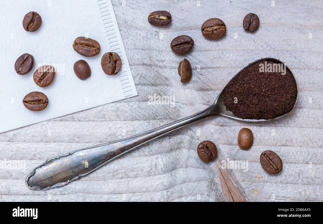 Filter coffee on a spoon macro Stock Photo - Alamy