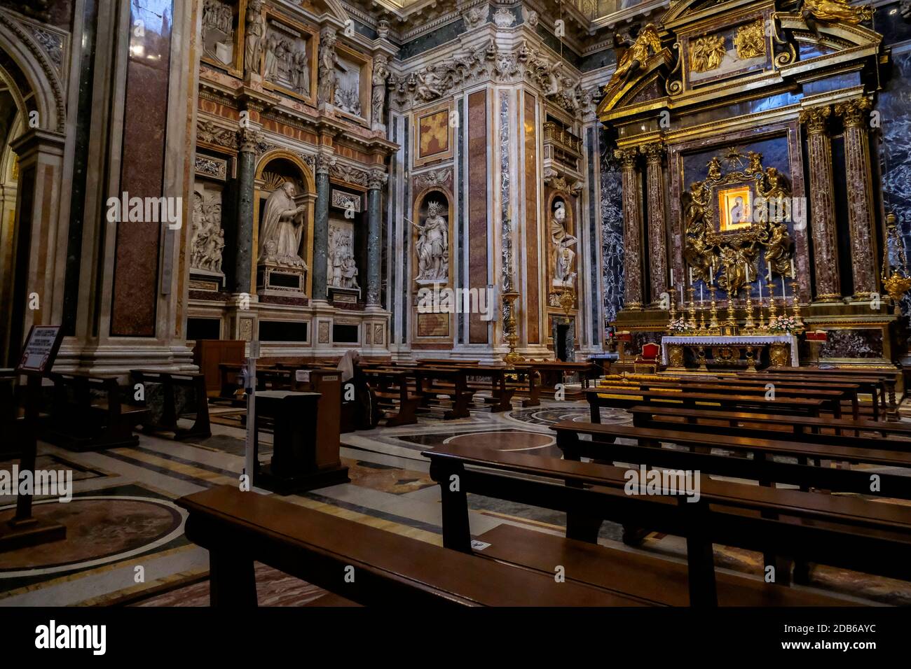 Details of the Interior of Basilica Papale di Santa Maria Maggiore ...