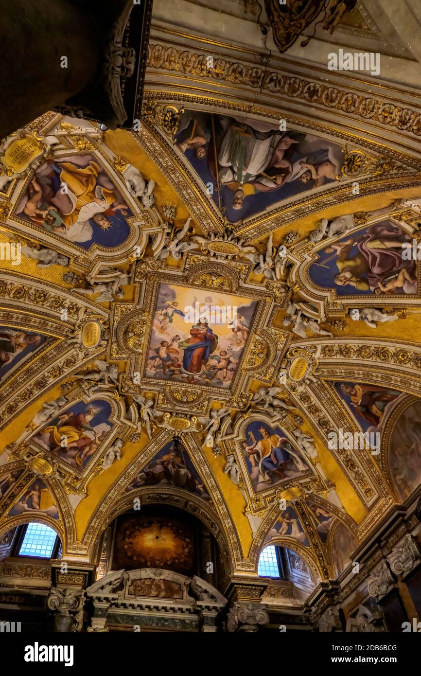 Details of the Interior of Basilica Papale di Santa Maria Maggiore ...