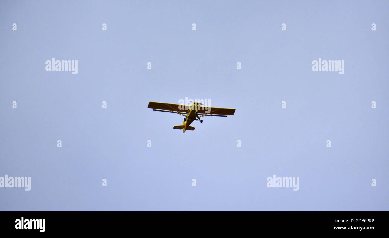 Popular small light aircraft hi-res stock photography and images - Alamy