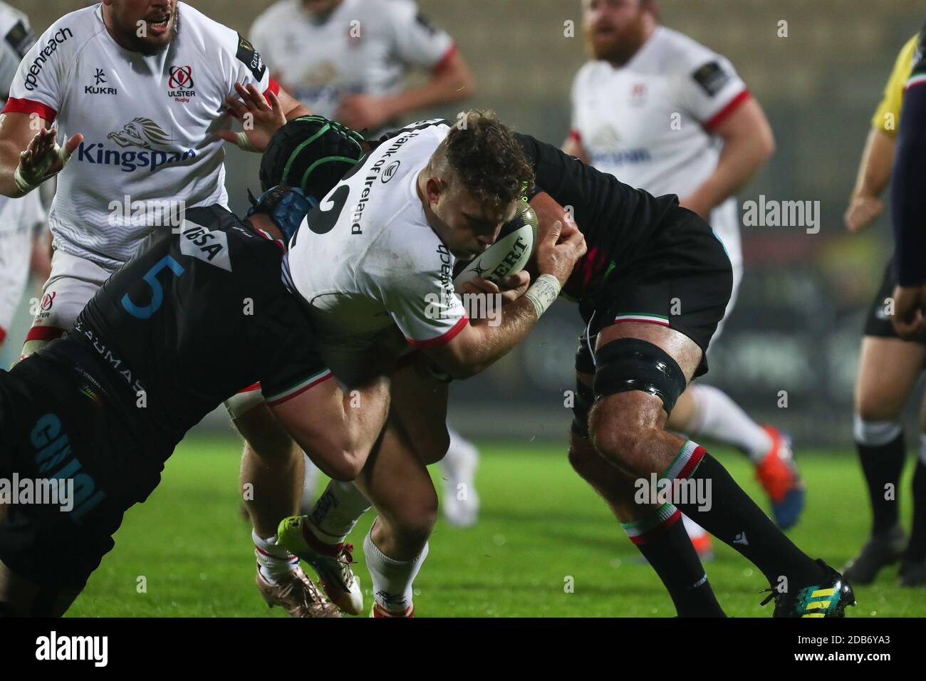 Parma, Italy. 16th Nov, 2020. parma, Italy, Sergio Lanfranchi stadium, 16 Nov 2020, Ian Madigan (Ulster) carries the ball during Zebre Rugby vs Ulster Rugby - Rugby Guinness Pro 14 match - Credit: LM/Massimiliano Carnabuci Credit: Massimiliano Carnabuci/LPS/ZUMA Wire/Alamy Live News Stock Photo