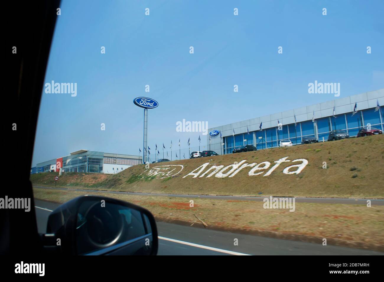 November 9, 2020. Cerquilho, SP, Brazil. A driver's point of view, from the Ford dealership on the highway. Stock Photo