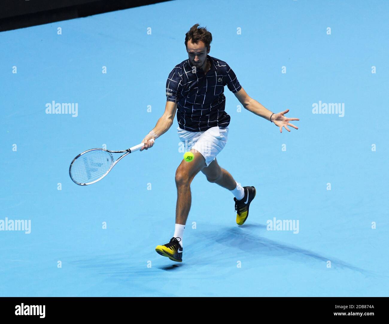 London, UK. 16th Nov, 2020. London 02 Arena Nitto ATP Finals Day 2 Tokyo 1970 Group Round Robin Match Daniil Medvedev (RUS) beats Alexander Zverev (GER) Credit: Roger Parker/Alamy Live News Stock Photo