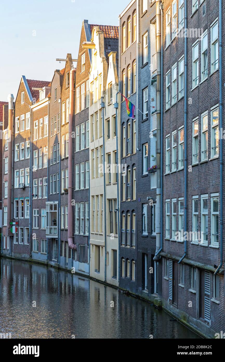 traditional-narrow-houses-at-canal-in-amsterdam-stock-photo-alamy