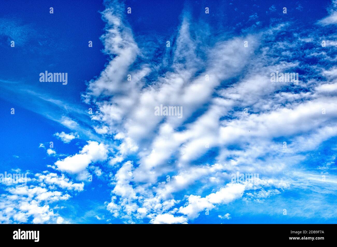 Wolke, Wolken, Himmel, Sommer, Jahreszeit, Himmel, Blau, weiß, Wetter, Struktur, Unwetter, Sturm, Wetterwandel, Veränderung, bedeckt, wolkig, bewölkt, Stock Photo