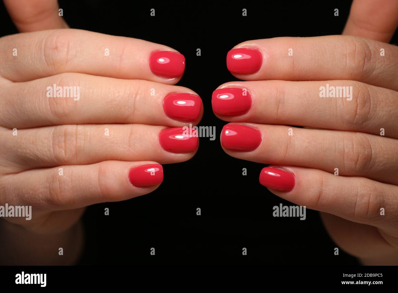 Short fingernails hi-res stock photography and images - Page 2 - Alamy